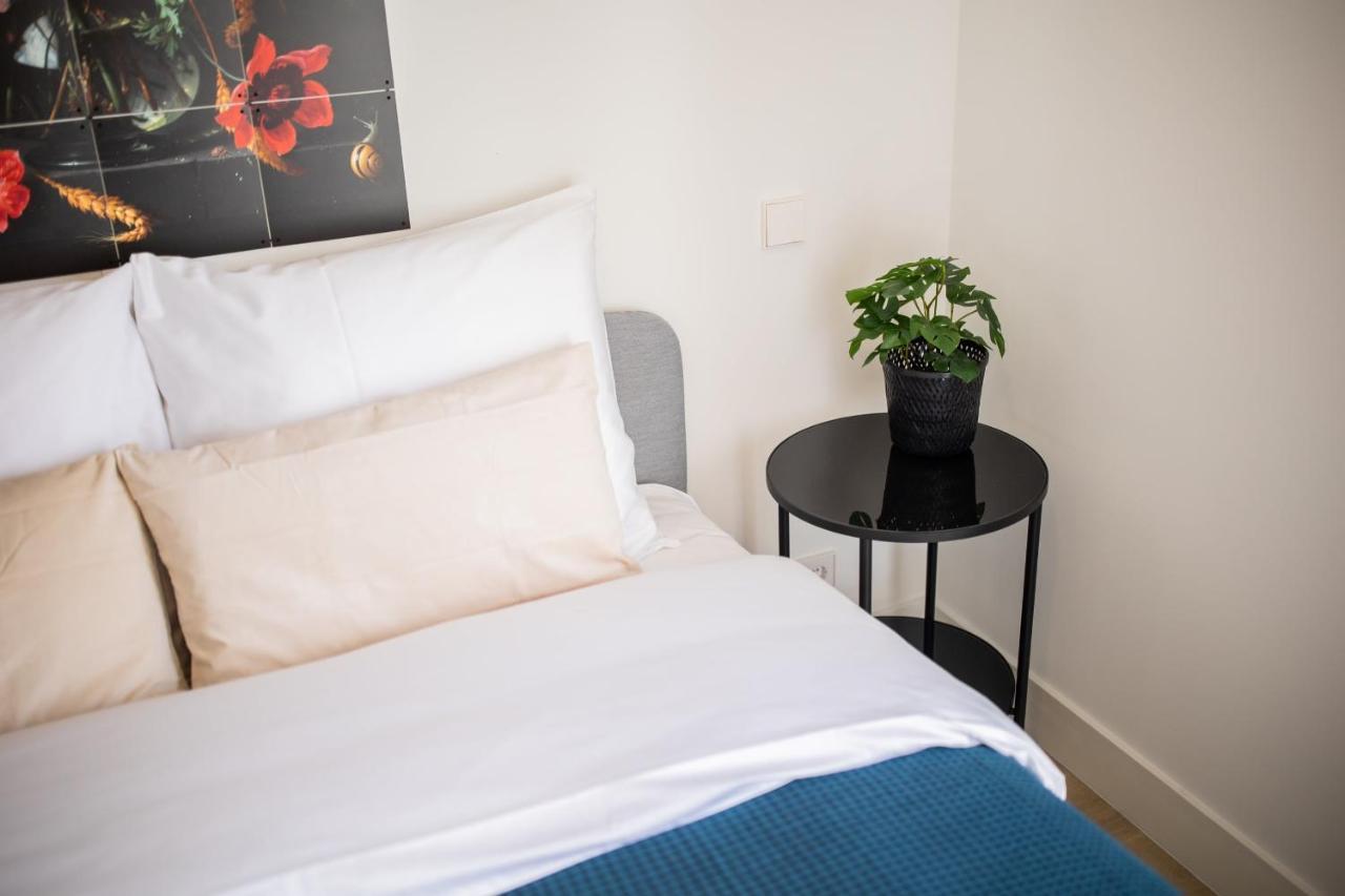 Happily 2 Bedroom Serviced Apartment 75M2 -Nb306H- 鹿特丹 外观 照片