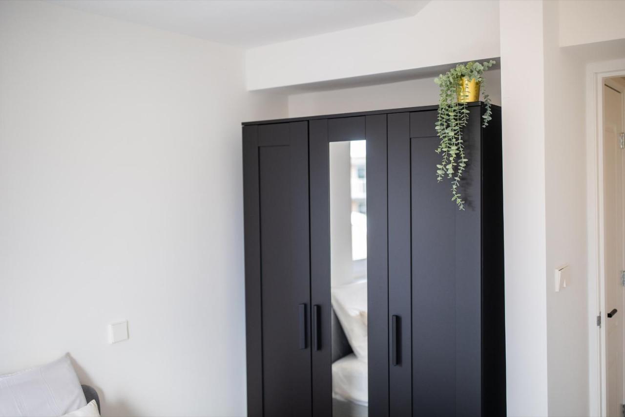 Happily 2 Bedroom Serviced Apartment 75M2 -Nb306H- 鹿特丹 外观 照片