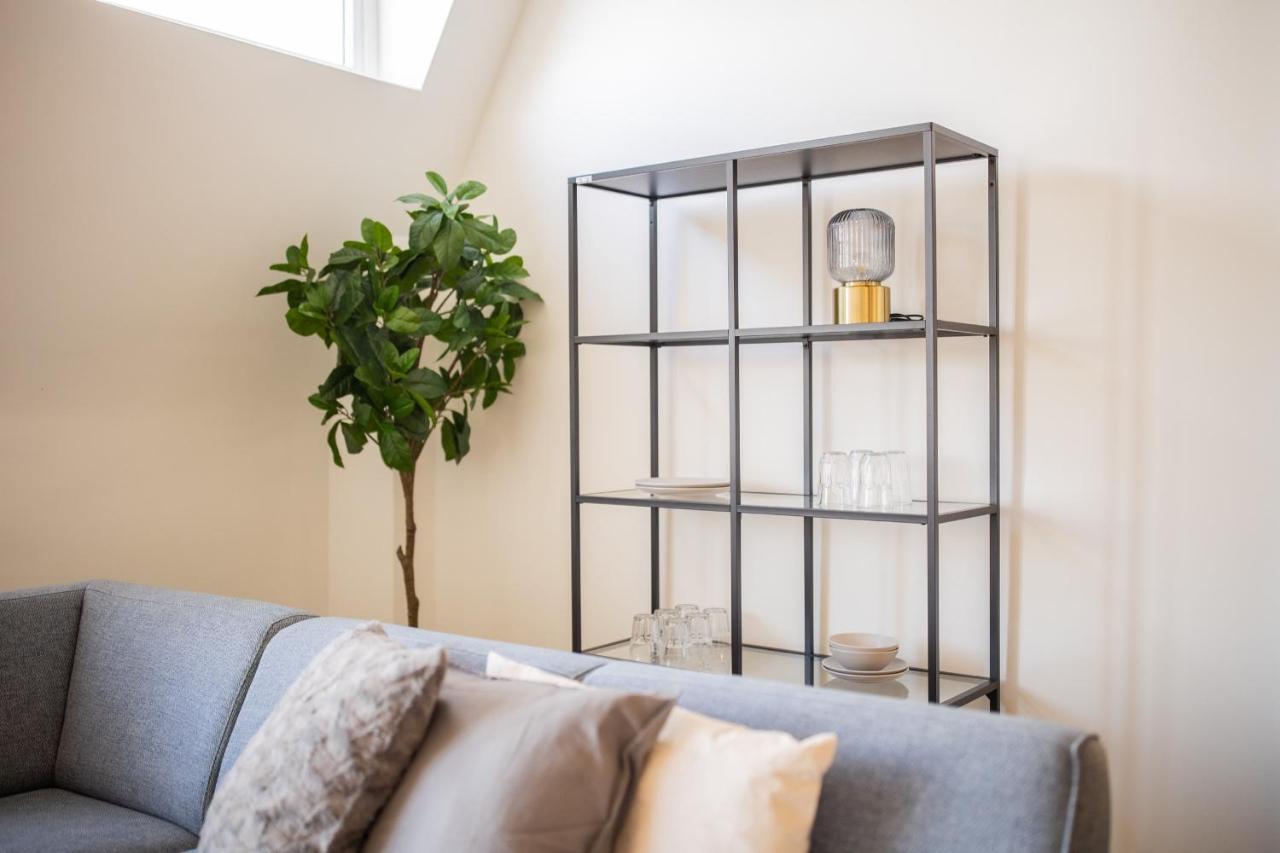 Happily 2 Bedroom Serviced Apartment 75M2 -Nb306H- 鹿特丹 外观 照片