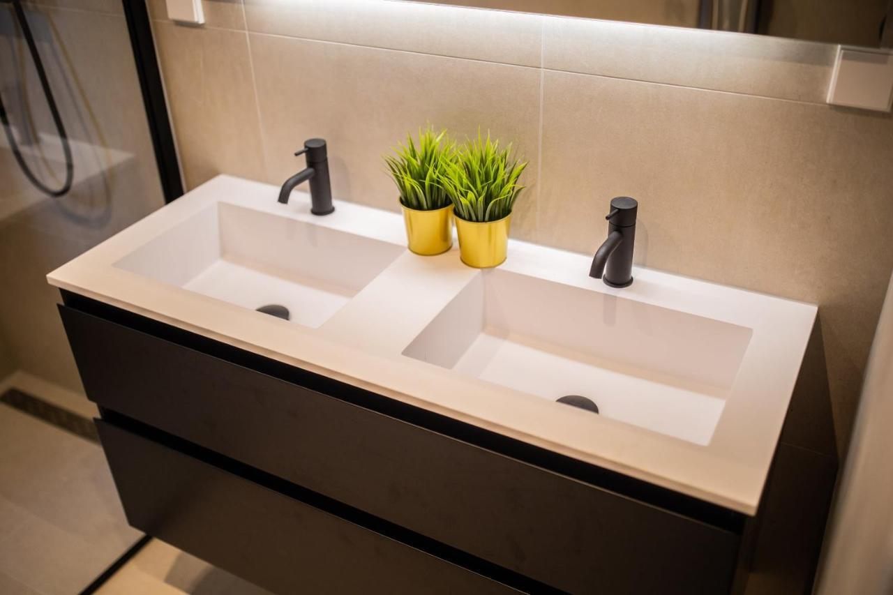 Happily 2 Bedroom Serviced Apartment 75M2 -Nb306H- 鹿特丹 外观 照片